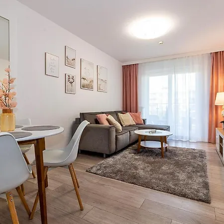 Omi Апартаменти