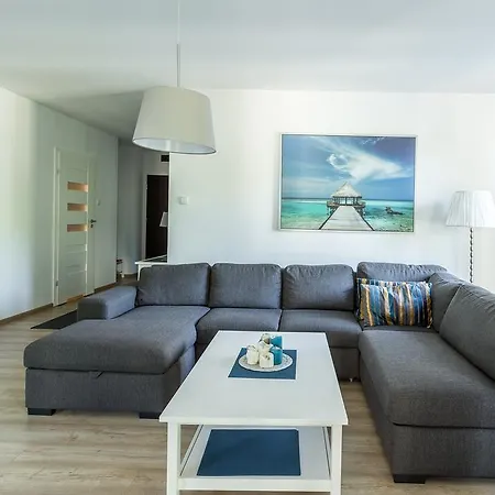 Apartment Omi *