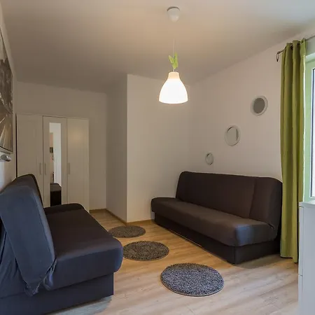Apartament Omi