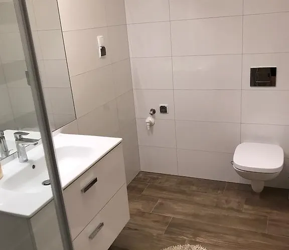 Omi コウォブジェク