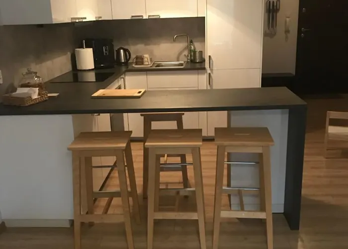 Omi * コウォブジェク